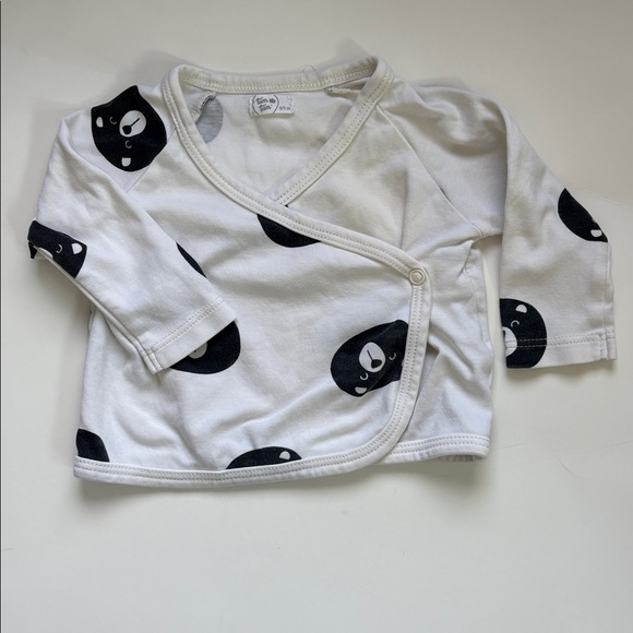 Tun Tun Welcome Home Baby 2 piece set black white bears 0-3 months neutral - Picture 3 of 7